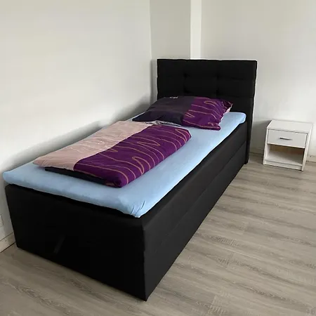 Und Monteurzimmer Wesel Apartment *